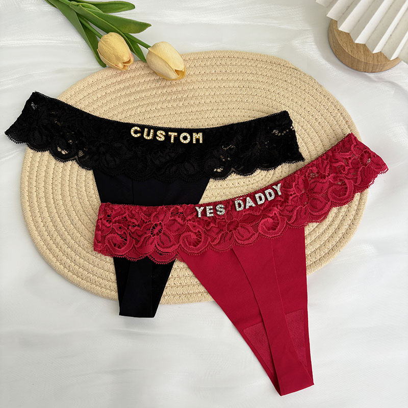 Thong Bikini Women - CUSTOM CUSTOM Thong ชื่อคริสตัล G-String ต่ําเอวลูกไม้ทองผ้าไหมน้ําแข็งบิกินี่กางเกงร้อนภรรยาแฟนของขวัญ