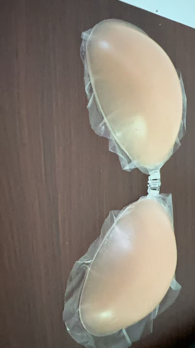 บราซิลิโคน NuBra สำหรับผู้หญิง - Silicone Bra Adhesive บทวิจารณ์และราคา