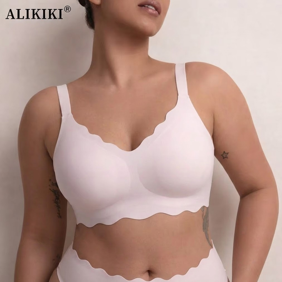 บราไร้สายแบบไร้ตะเข็บ รองรับทร - Bralette Wireless Soft บทวิจารณ์และราคา